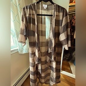 LuLaRoe Shirley kimono size small, brown check pattern